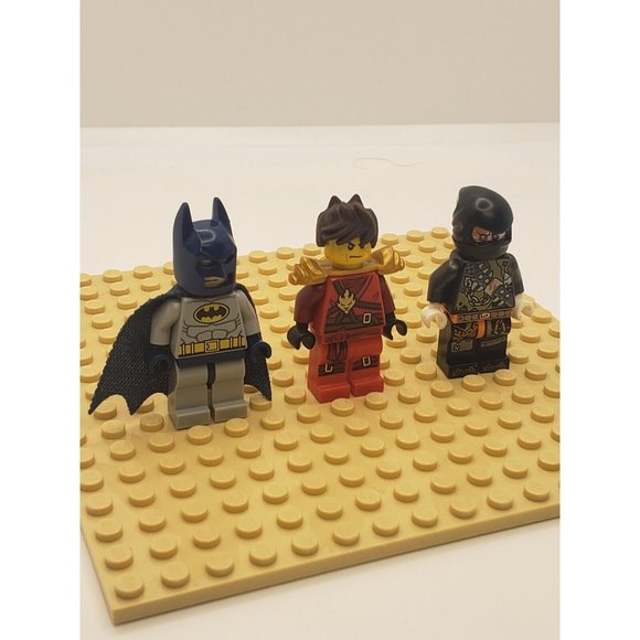 LEGO Minifigure Mixed Lot of 3 Batman  Head Gear C0497 - Picture 8 of 10